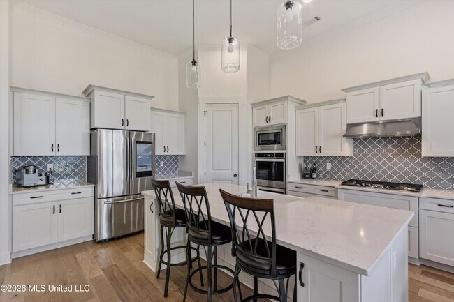 Building Photo - 13738 River Grove Ln