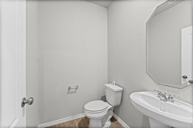 Building Photo - 10818 Catclaw Ct