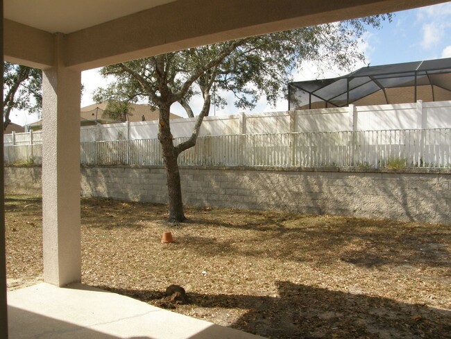 Building Photo - 4/3/2 home in the gated community of Sterl...