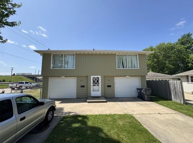 Building Photo - 969 Gail Ave