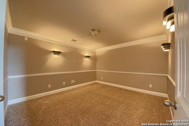 Building Photo - Stunning Home in Alamo Ranch Location!!