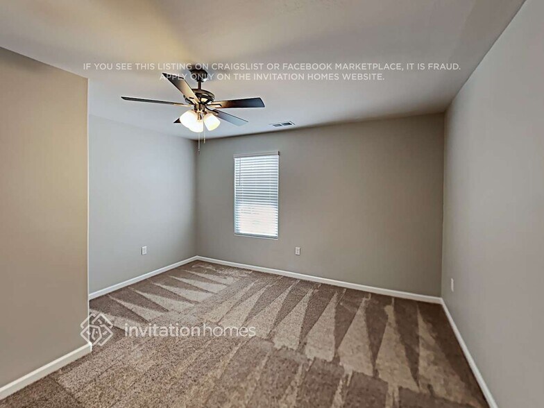 Building Photo - 493 Aubrey Wds Dr