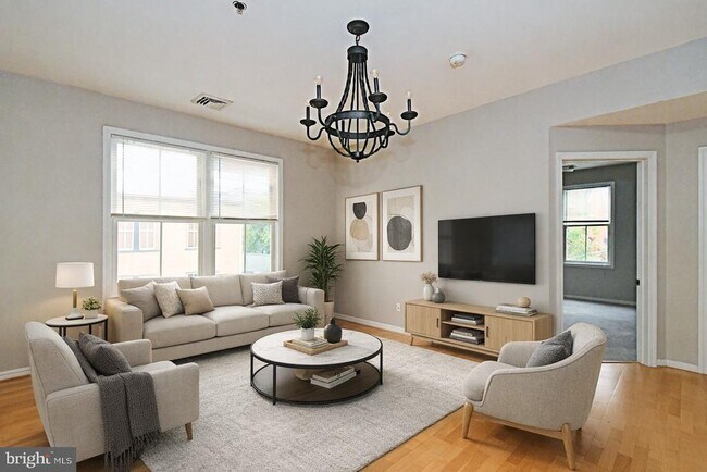 Building Photo - 154 Bridge St