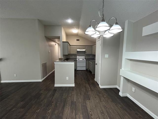 Building Photo - 6709 Silver Sage Dr