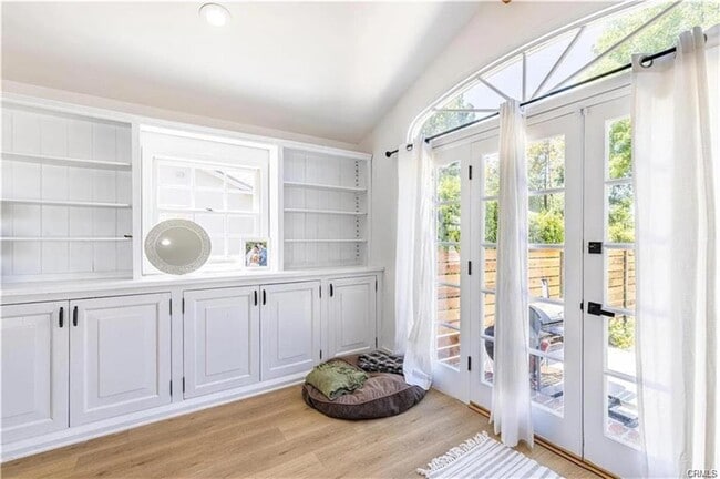 Building Photo - 22853 Dolorosa St