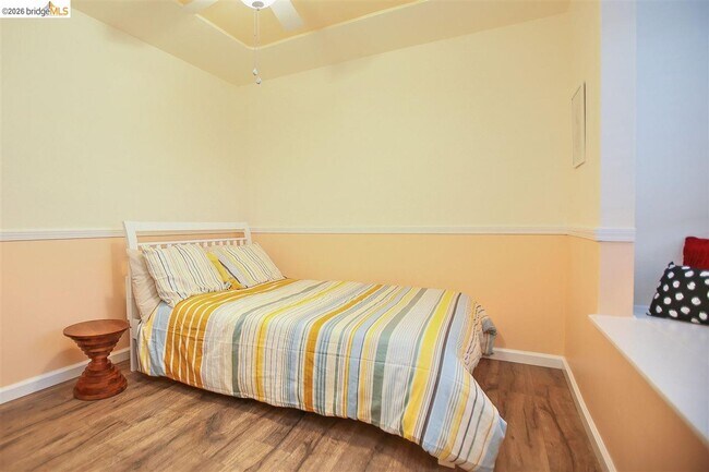 Building Photo - 5545 Drakes Ct