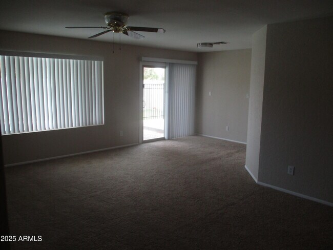 Building Photo - 2691 W Bentrup St