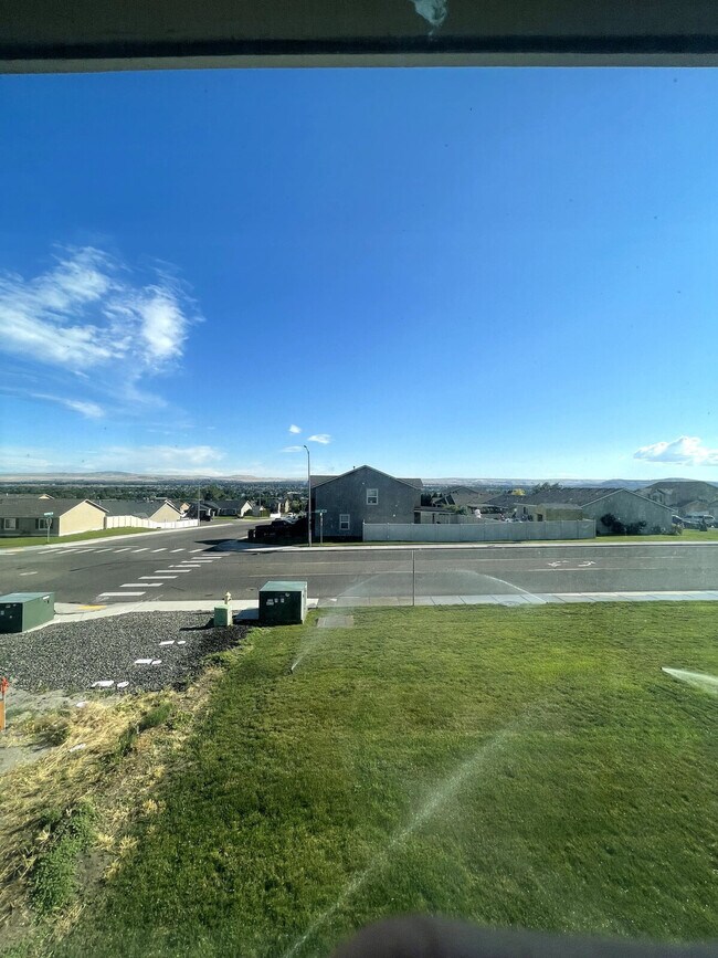 Building Photo - 6005G Chapel Hill Blvd