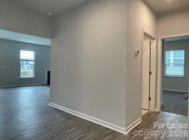 Building Photo - 4182 Rosebrook Ct