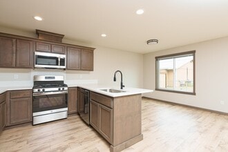 Building Photo - 1314 Lamont Ln