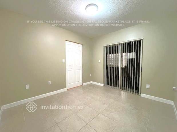 Building Photo - 13606 SW 119th Ave