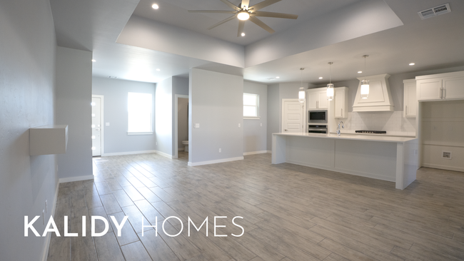 Building Photo - 303 Kirks Holw