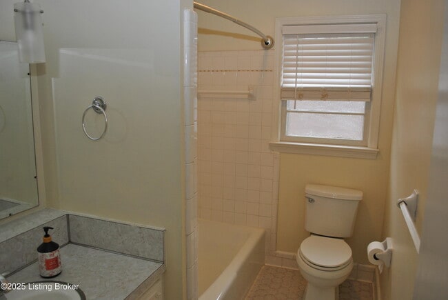 Building Photo - 12011 Brookmoor Dr