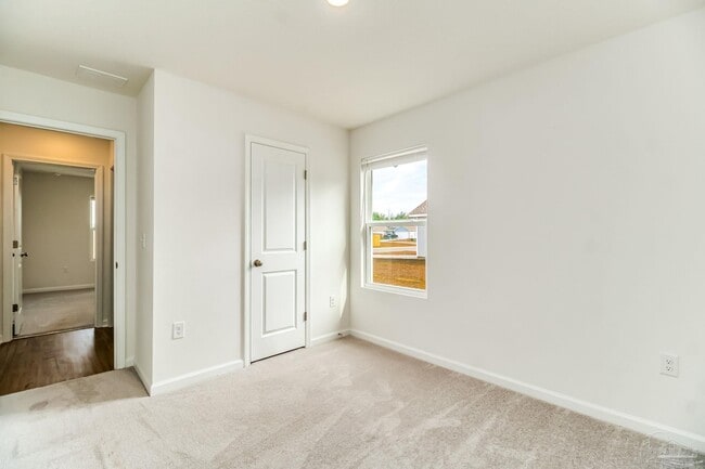 Building Photo - 4719 Eagles Rdg Rd