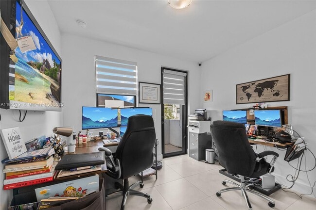 Building Photo - 11714 SW 106th Terrace