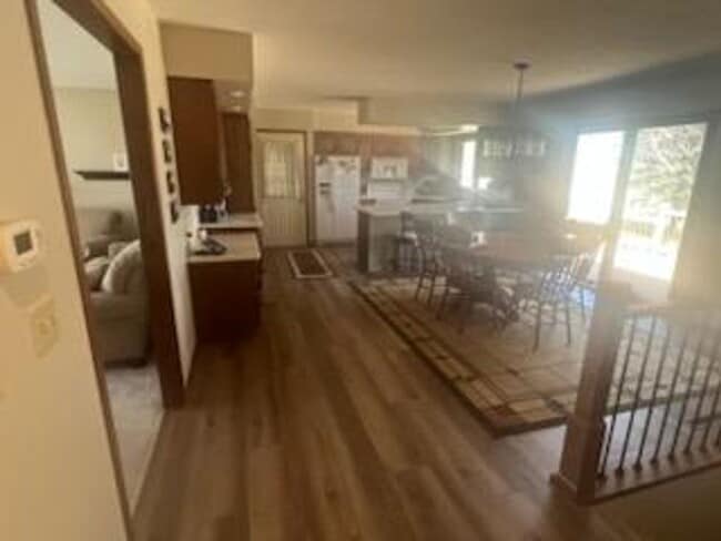 Building Photo - For Rent – 3 Bedroom Home in Sunset Hills, Pella