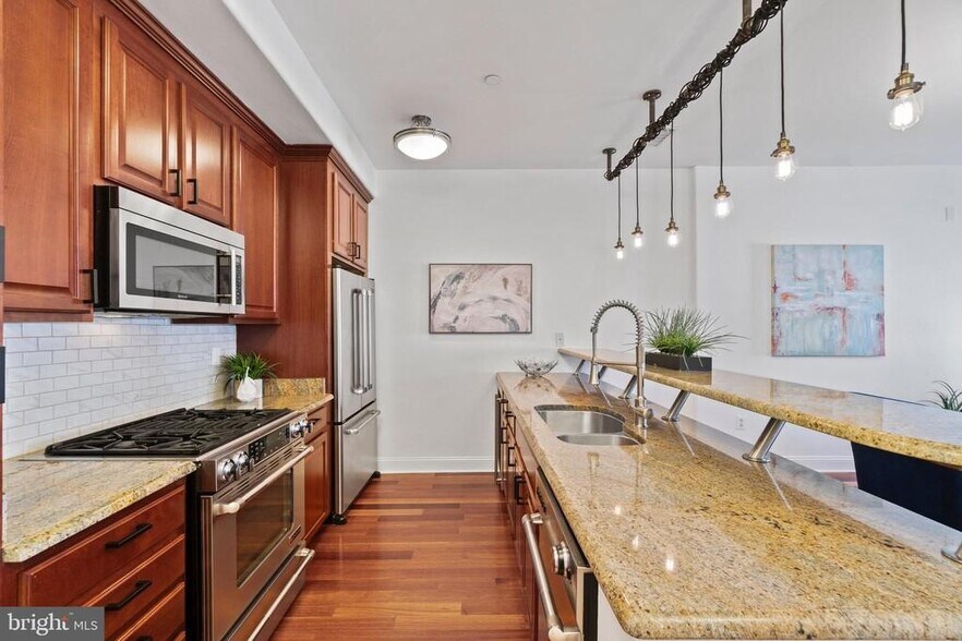 Building Photo - 1429 Clifton St NW