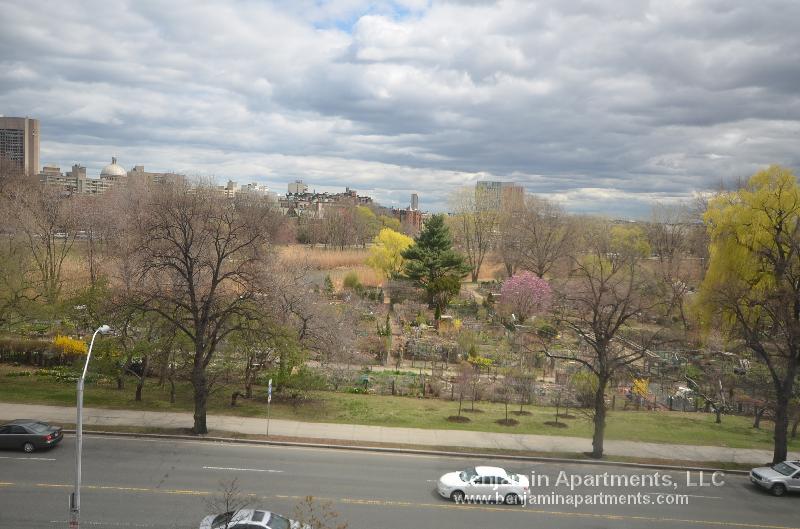 Building Photo - 1179 Boylston St