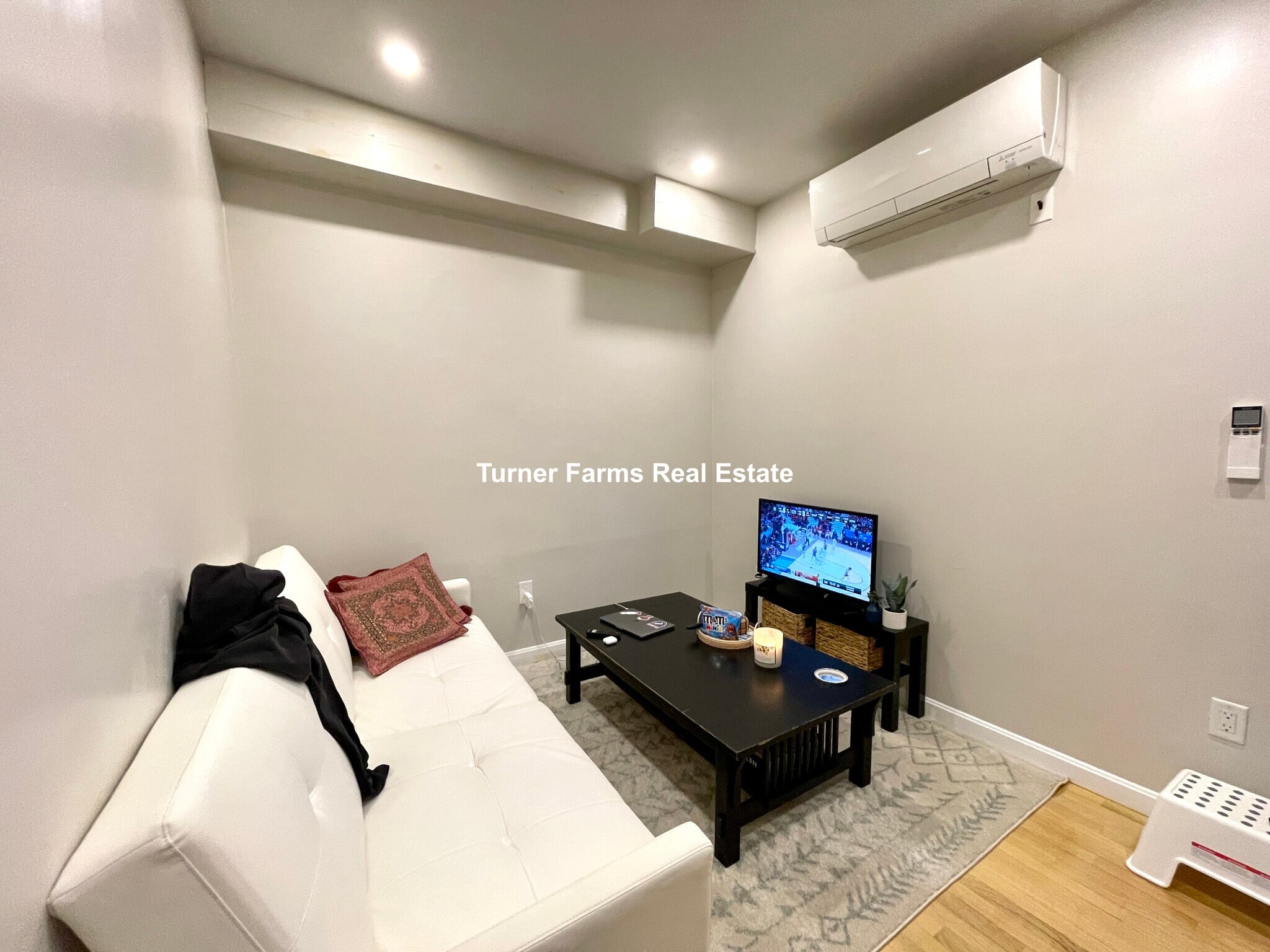 Building Photo - 91 Hudson St