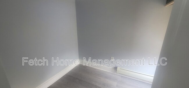 Building Photo - 3 N Main St