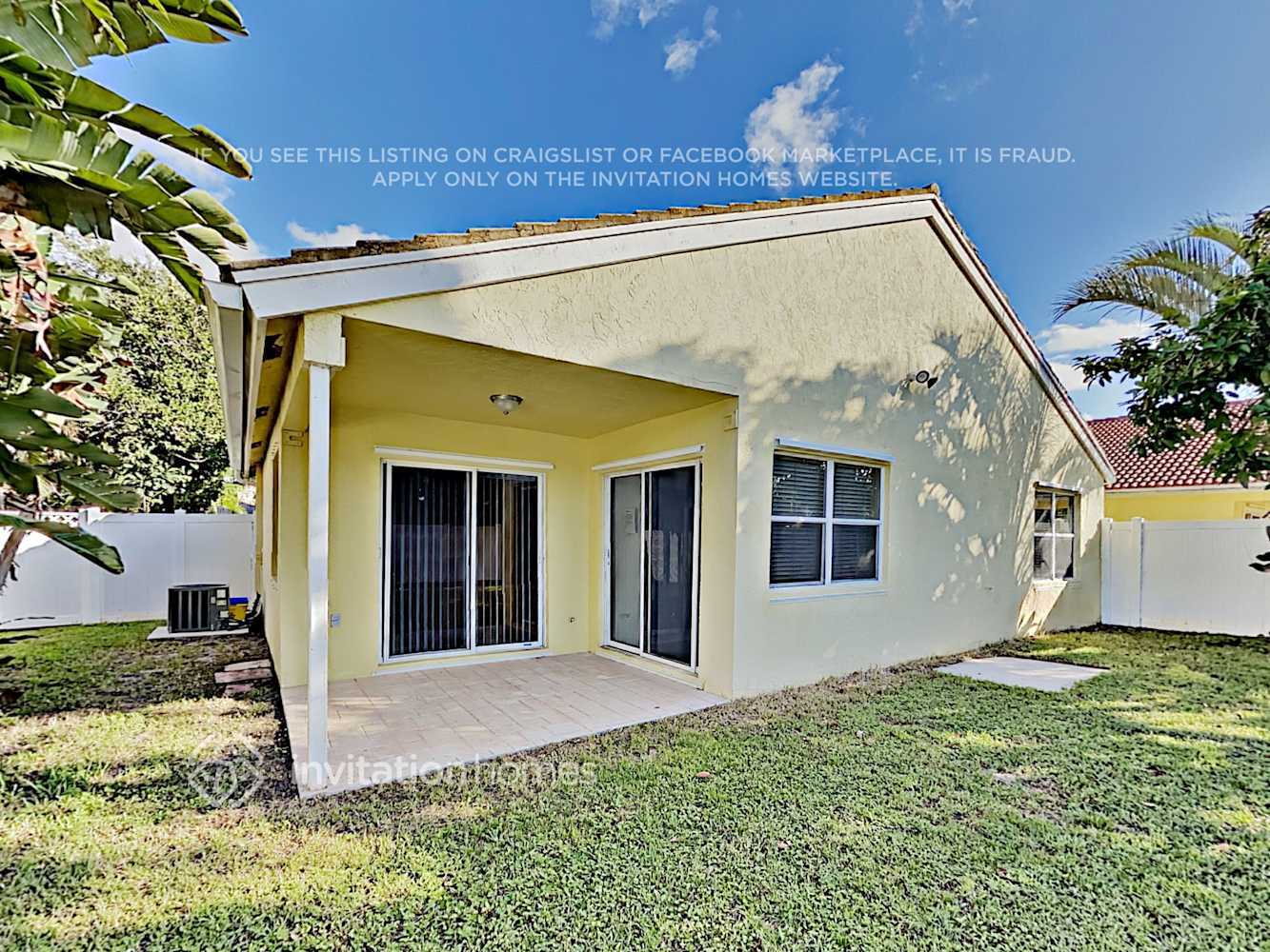 Building Photo - 3970 Sea Grape Cir
