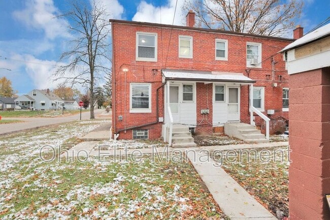 Building Photo - 2239 Homestead Dr