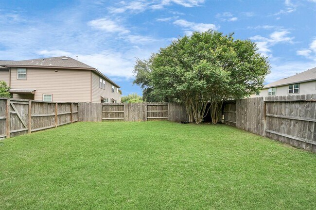 Building Photo - 6427 Densberry Ln