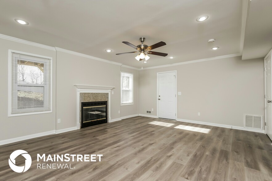 Building Photo - 403 Twin Creeks Rd