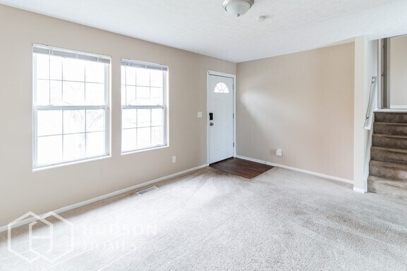 Building Photo - 1066 Esther Dr