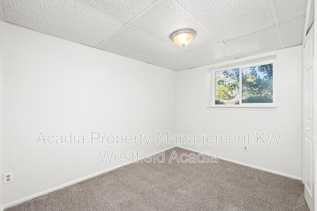 Building Photo - 6585 S 5135 W