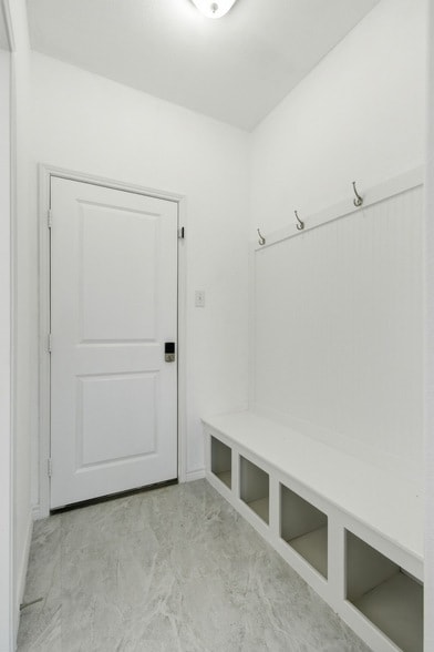 Building Photo - 11300 Hubbard Creek Dr