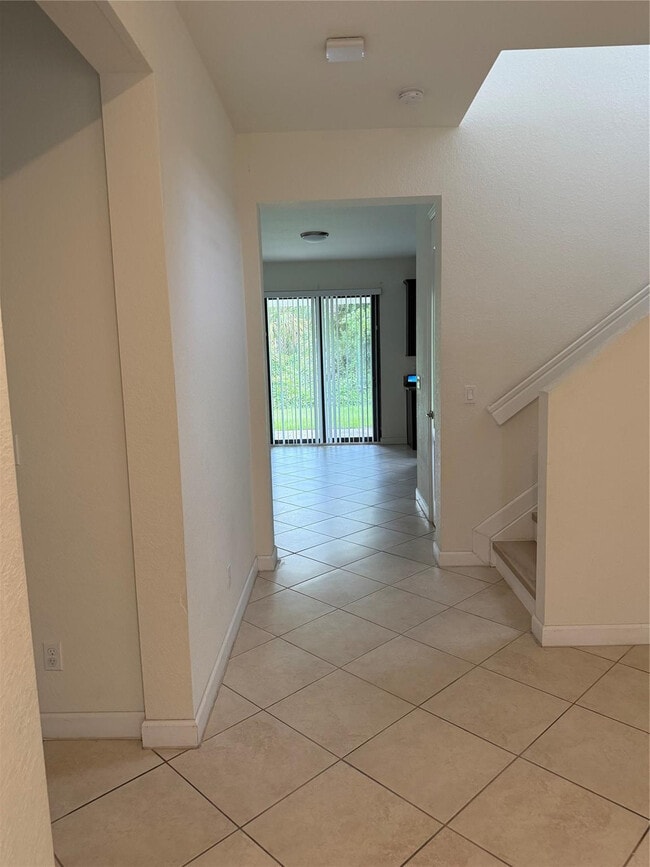 Building Photo - 4386 Buena Tara Dr