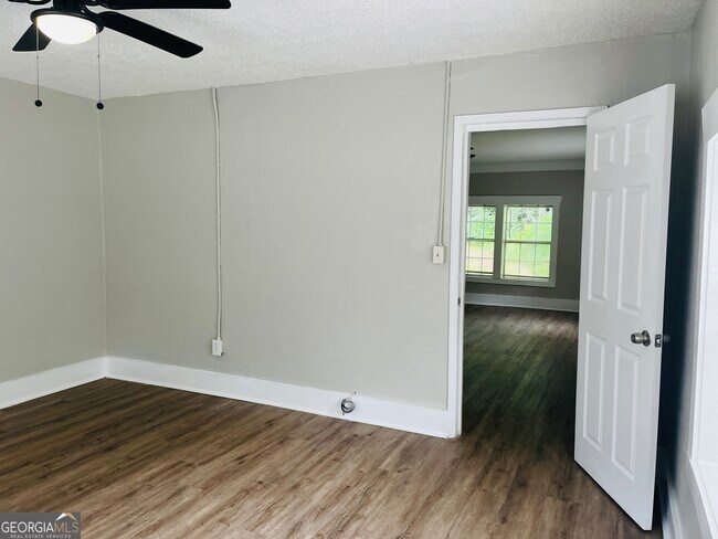 Building Photo - 59 Belk Rd
