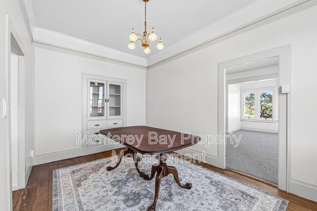 Building Photo - 225 Central Ave