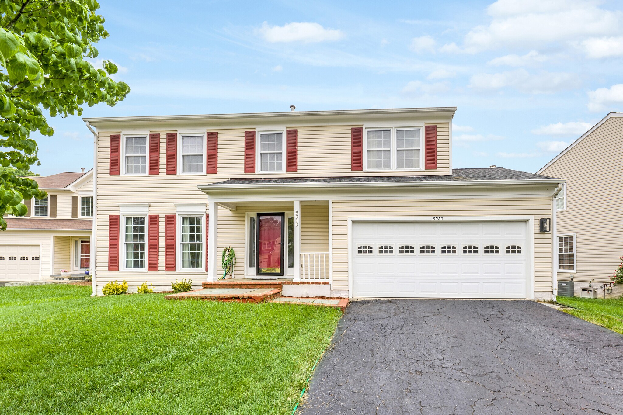 Building Photo - 8010 Old Parsonage Ct