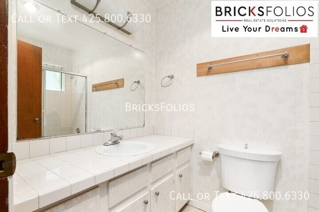 Building Photo - 6007 150th Ct NE
