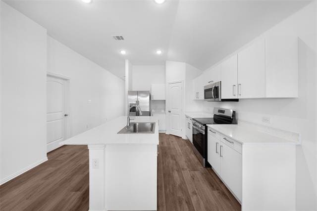 Building Photo - 113 Knoll Pines Drive