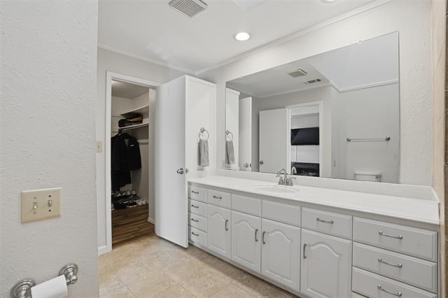 Building Photo - 5100 Verde Valley Ln