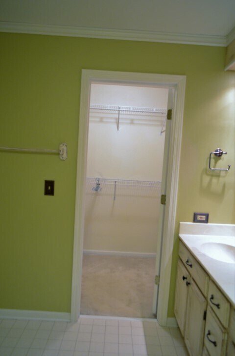 Building Photo - 389 Bloomfield Ct