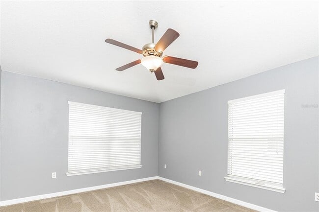 Building Photo - 6723 Breezy Palm Dr