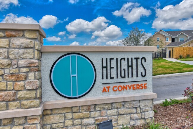 Building Photo - The Heights at Converse Apartments