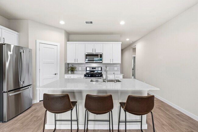 Building Photo - 12119 Bear River Dr