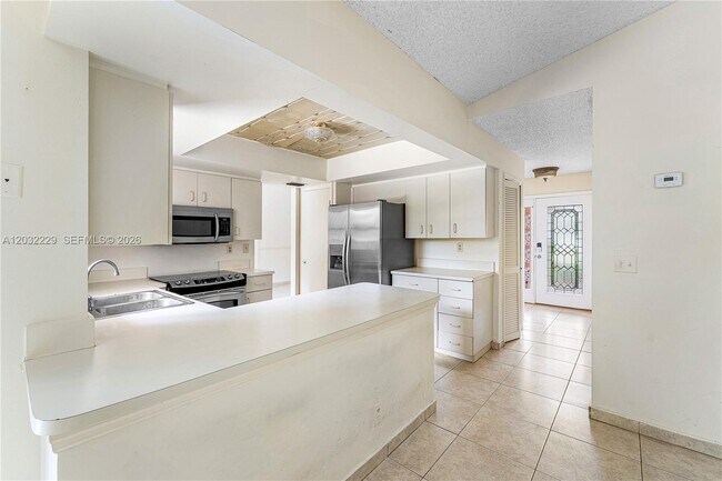 Building Photo - 1586 Old Cypress Trail