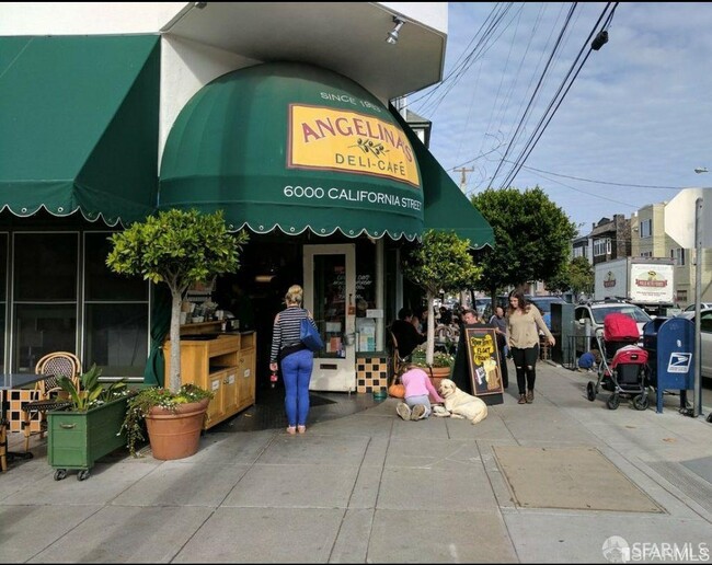 Building Photo - 363 22nd Ave