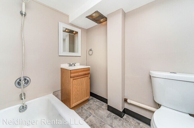 Building Photo - 4 br, 2 bath House - 2428 N 5th St