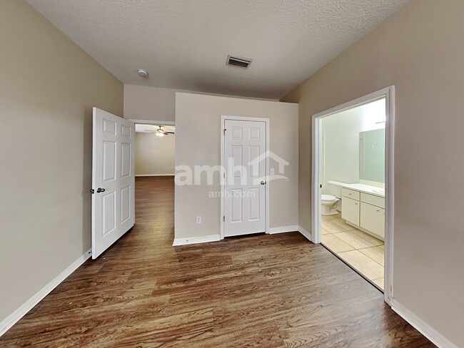 Building Photo - 32510 Spring Corral Ct