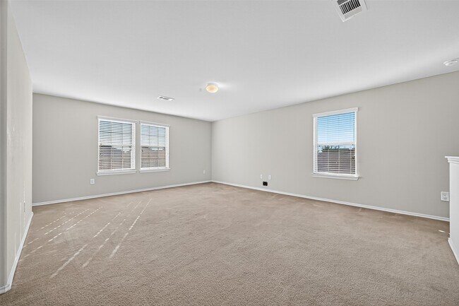 Building Photo - 5027 Brewcastle Ln