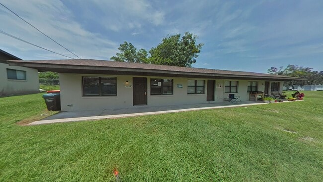Primary Photo - Beautiful 1 Bed 1 Bath Close to Town