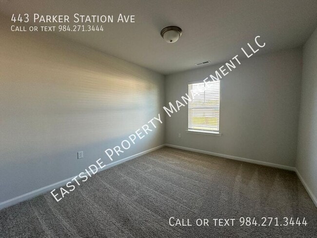 Building Photo - 443 Parker Sta Ave
