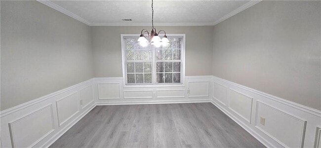 Building Photo - 610 James Ridge Dr